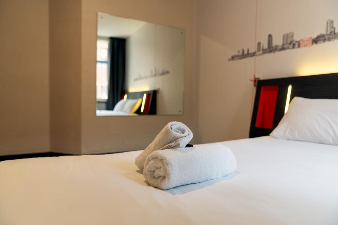Easyhotel Leeds Экстерьер фото