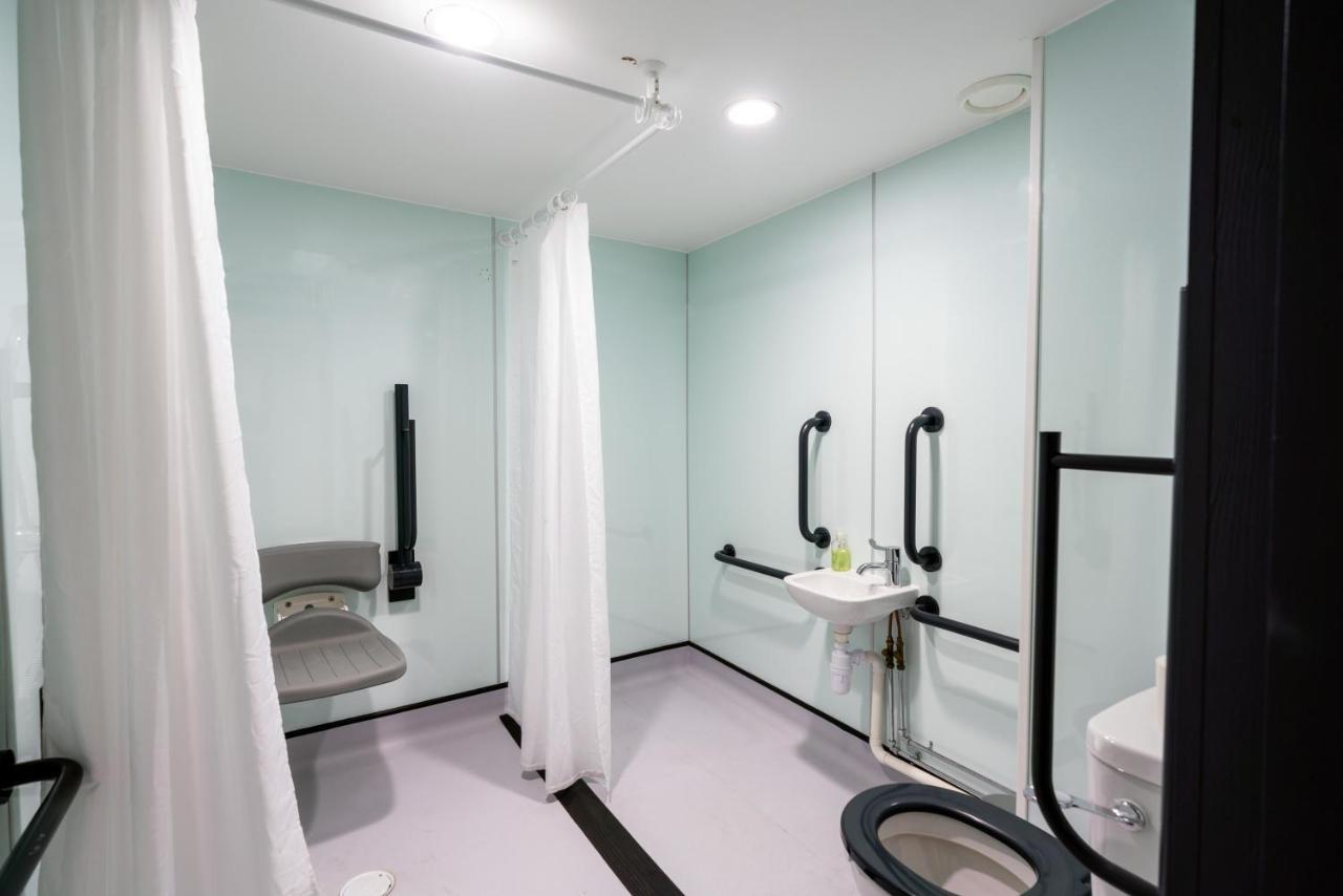 Easyhotel Leeds Экстерьер фото