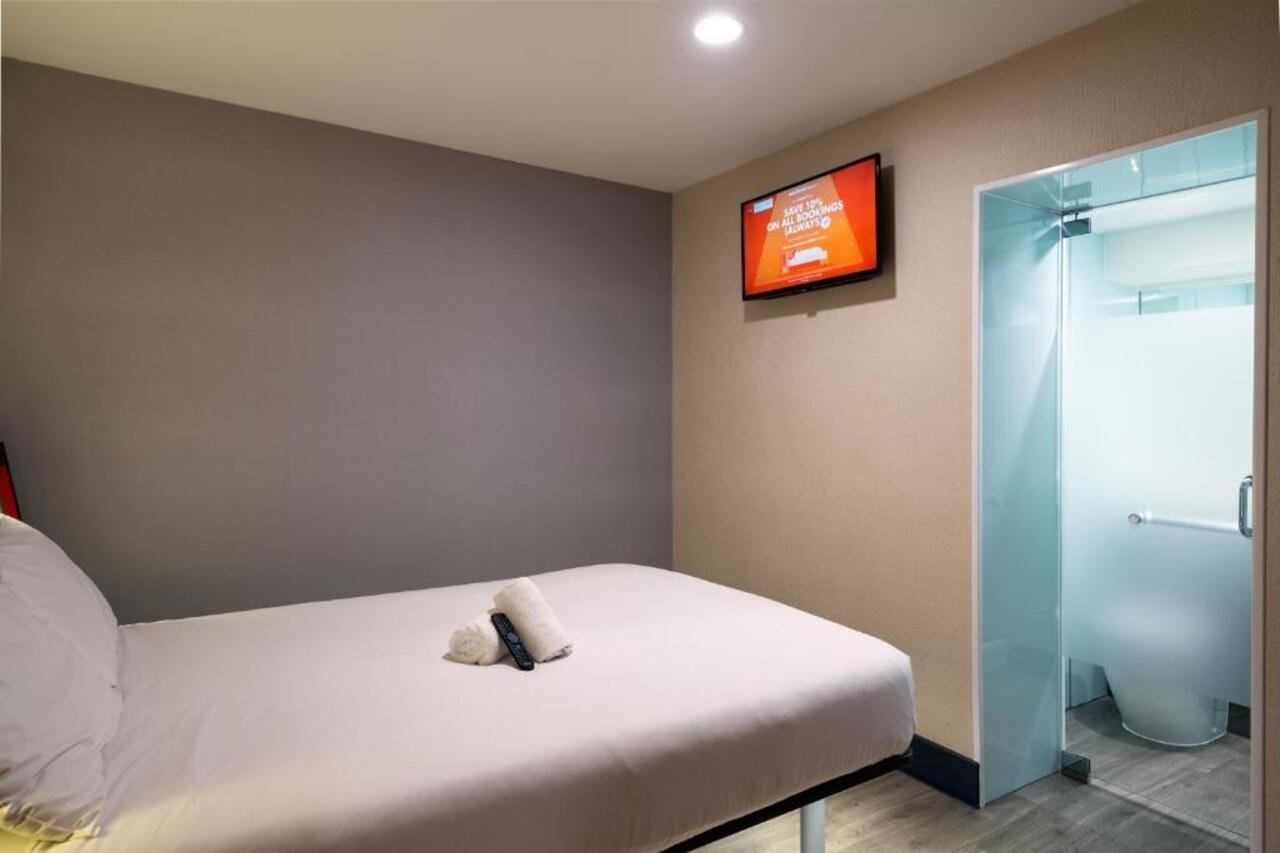 Easyhotel Leeds Экстерьер фото