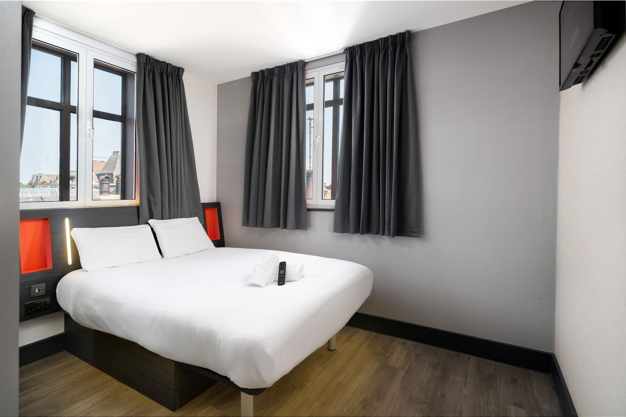 Easyhotel Leeds Экстерьер фото