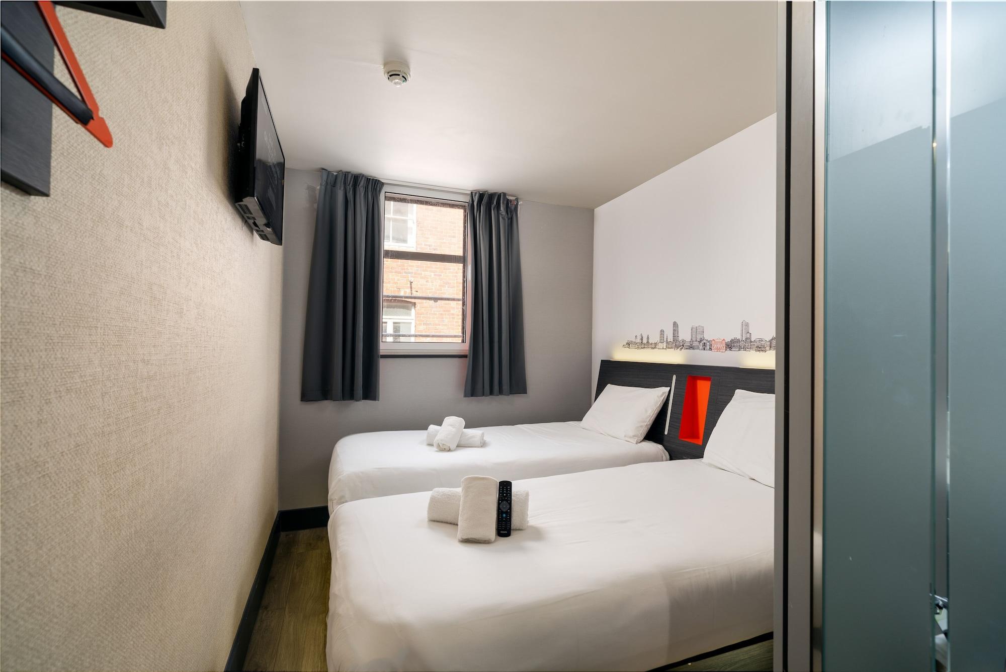 Easyhotel Leeds Экстерьер фото